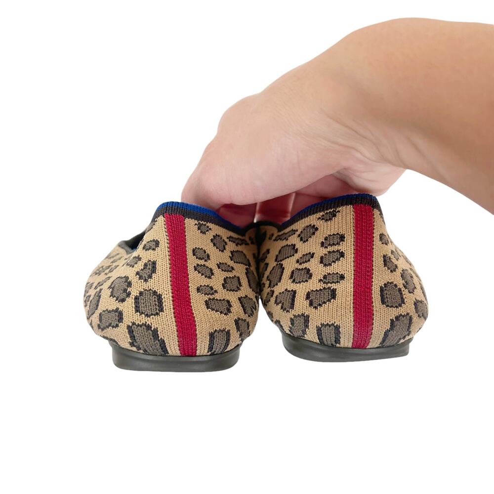 Rothys Leopard Print Round Toe Flats Sz 7 - image 4